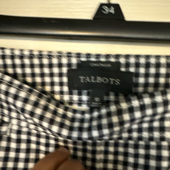Black and white Talbots pants , perfect condition, you will love this pants , - Picture 3 of 6